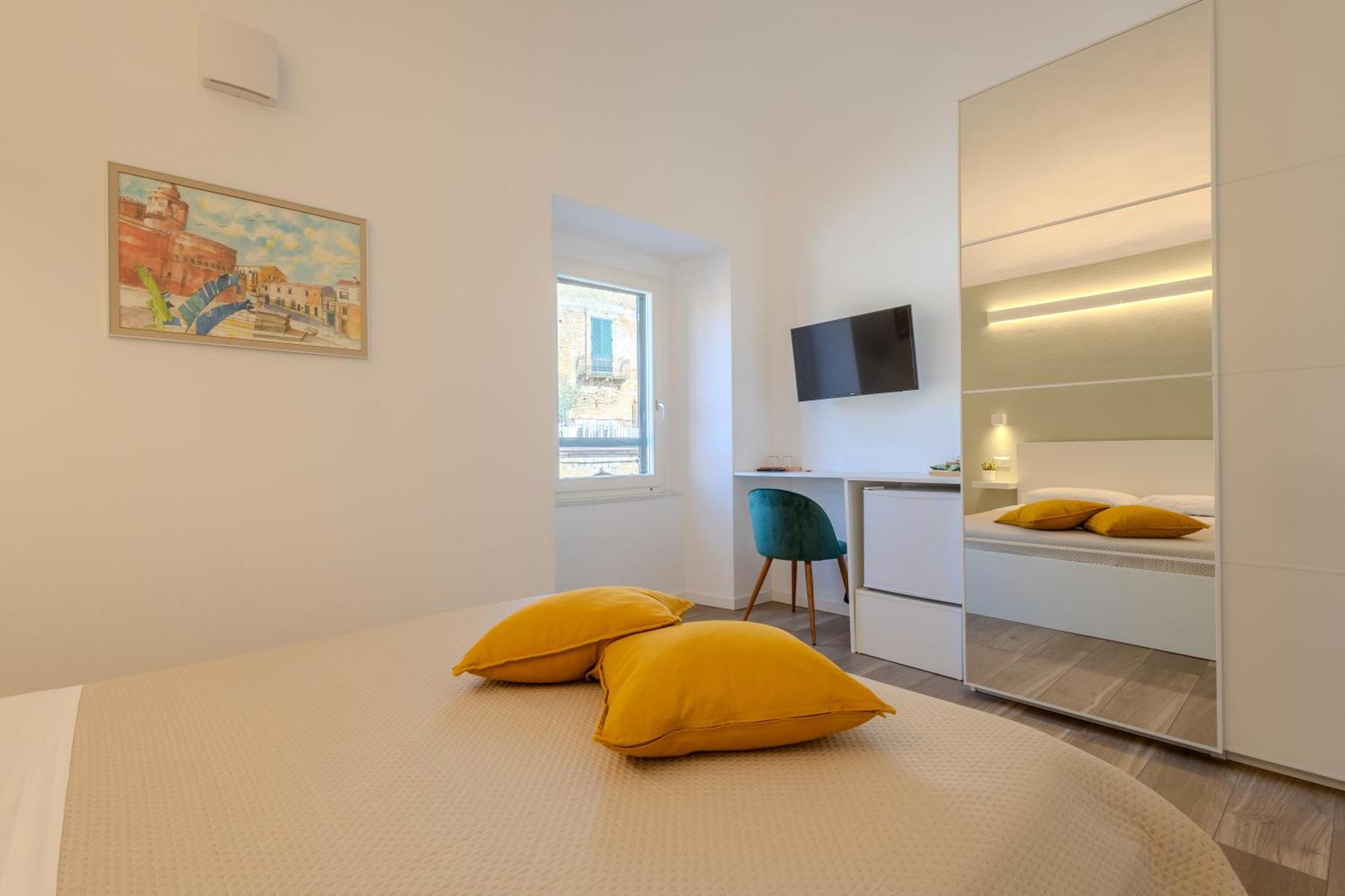Corso Garibaldi 21 Apartment & Rooms فاستو المظهر الخارجي الصورة