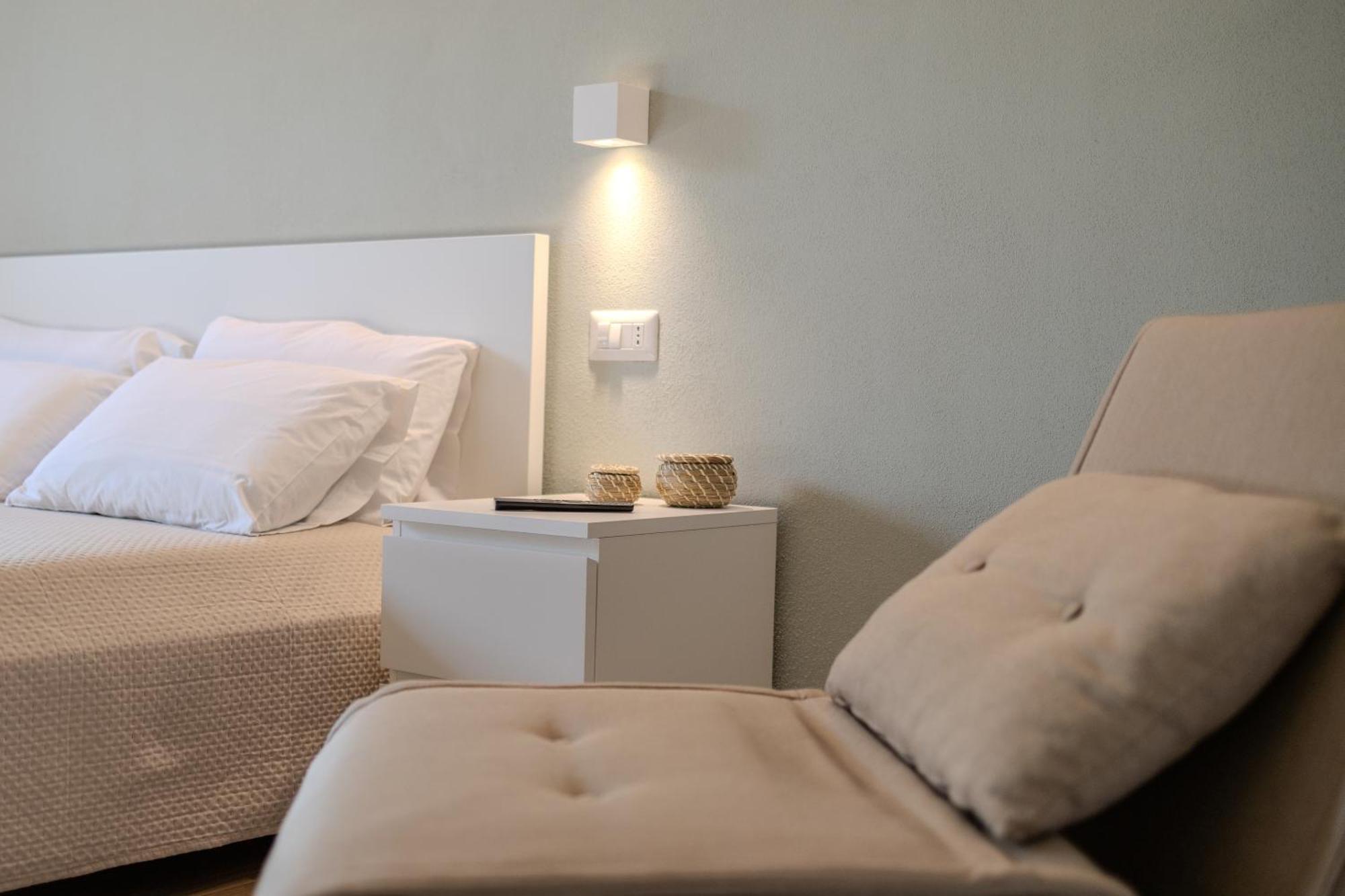 Corso Garibaldi 21 Apartment & Rooms فاستو المظهر الخارجي الصورة
